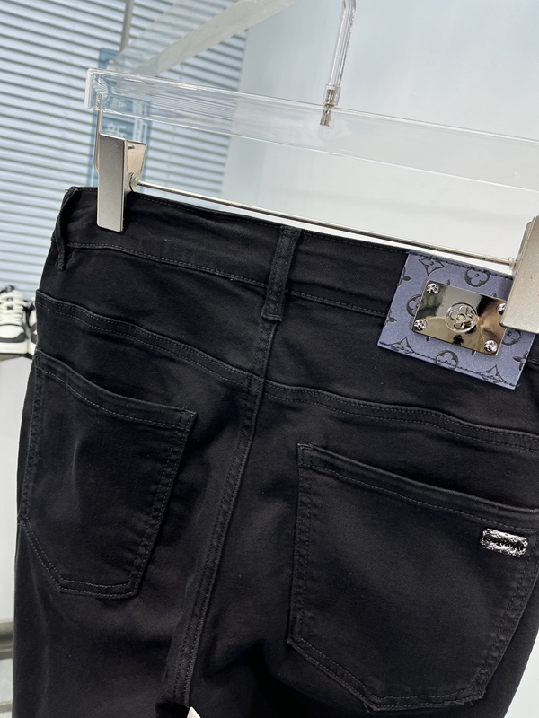 ブランドジーンズ角部分ディテール